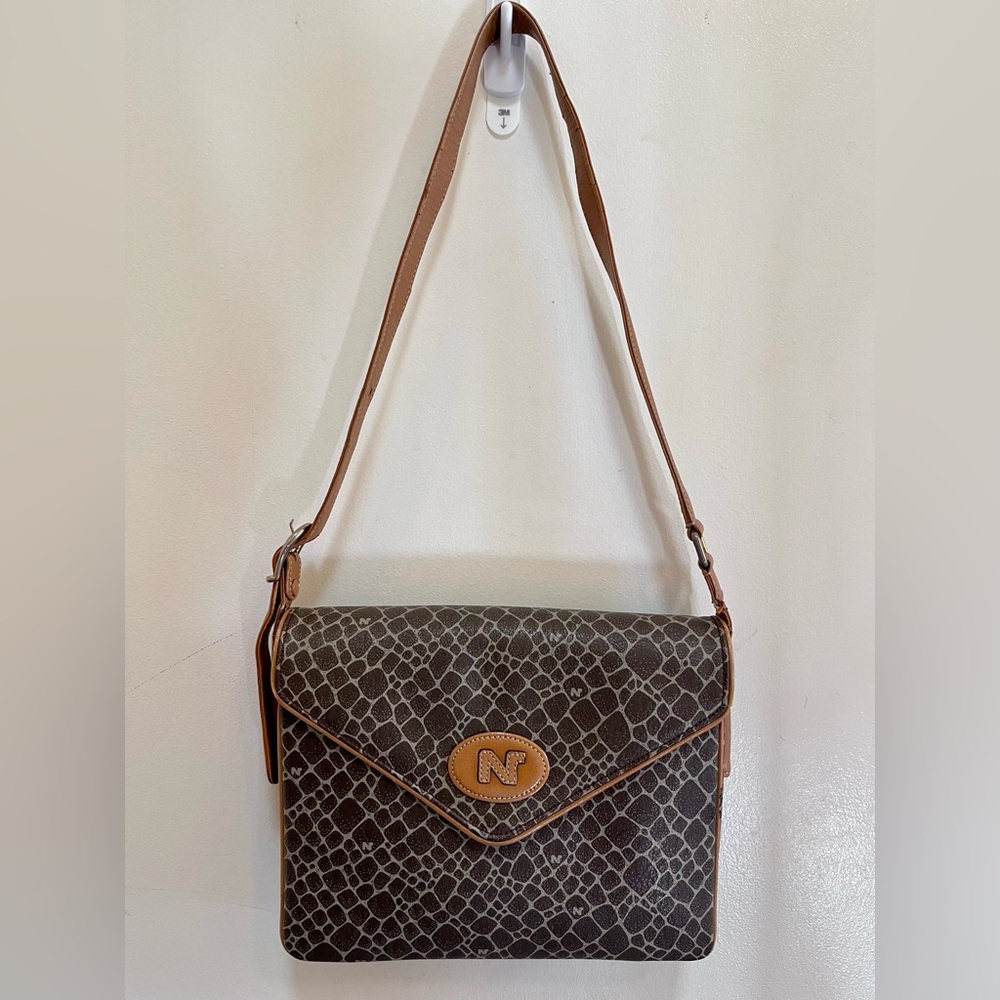 Nina Ricci Shoulder Bag